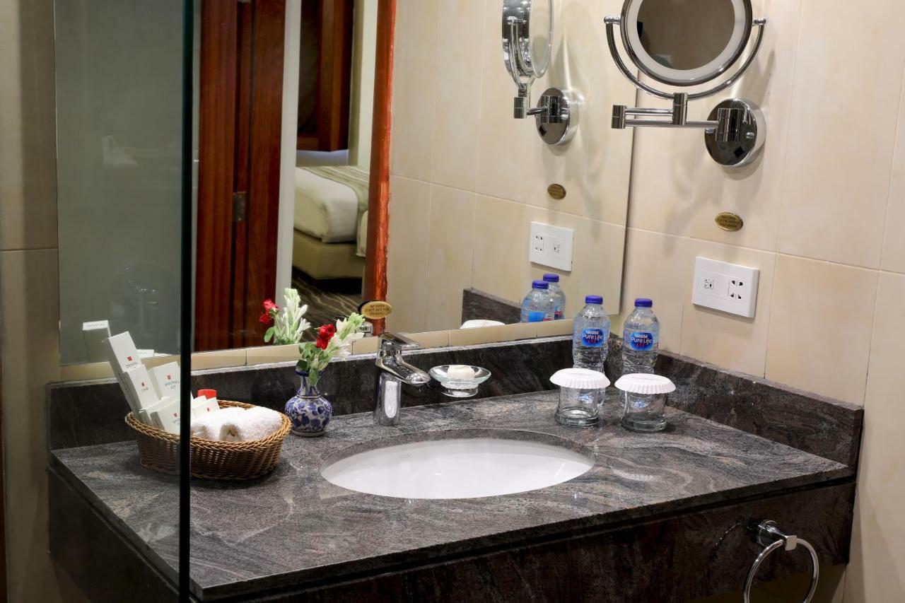 Avari Boutique Multan Ngoại thất bức ảnh